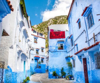 Visiting Chefchaouen with a small group tour